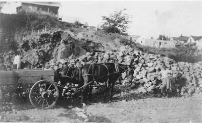  Hosre and wagon in quarry - unknown time and location 