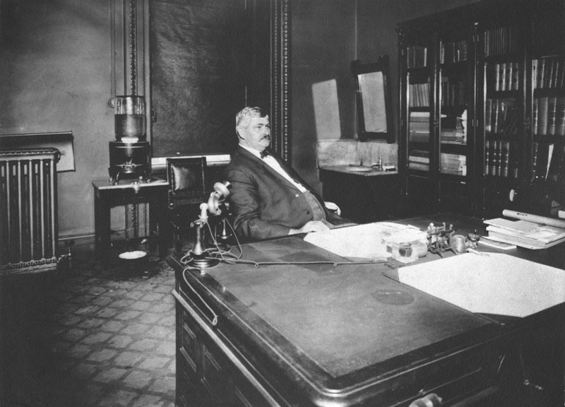  Ed Regenhardt, U.S. Marshal in office 